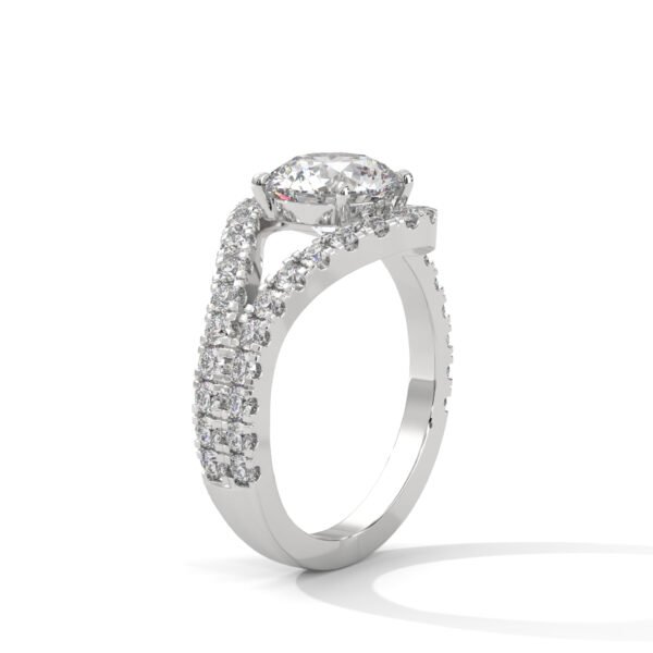 Select Handcrafted Lab Grown CVD Diamond Gold Ring for Milestone Gifts