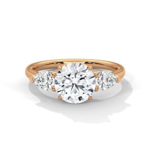 Natural Diamond Gold Ring with sophisticated elegance and brilliant sparkle