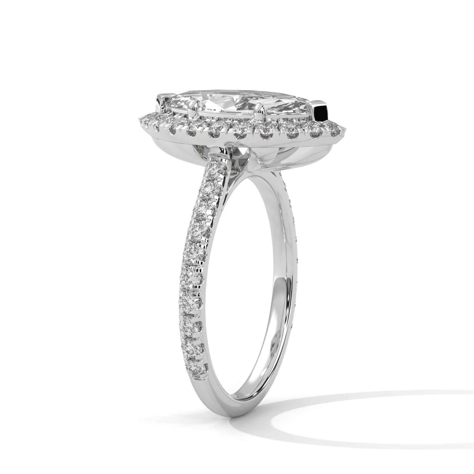 Shop trusted online jewelry brand Reeva Rare for elegant Lab Grown CVD Diamond Gold Rings. Premium Lab Grown CVD Diamond Gold Ring by Reeva Rare Jewelry Brand reflecting pure brilliance.
