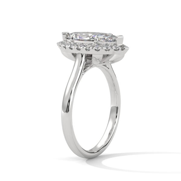 Buy elegant Lab Grown CVD Diamond Gold Rings online from Reeva Rare for a touch of trust, beauty, and excellence.